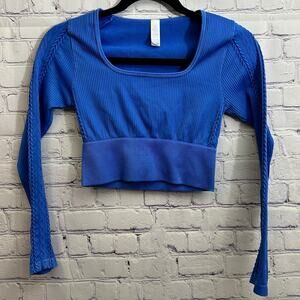 Offline By Aerie Seamless Long Sleeve Crop Top Blue Cable Knit Small Athletic